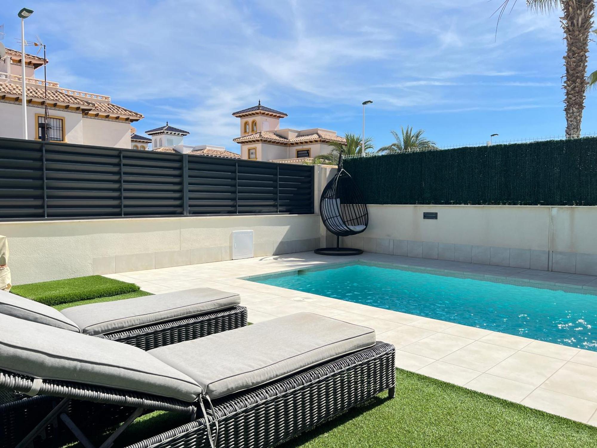 Villa Deluxe La Marina Beach Аликанте Экстерьер фото